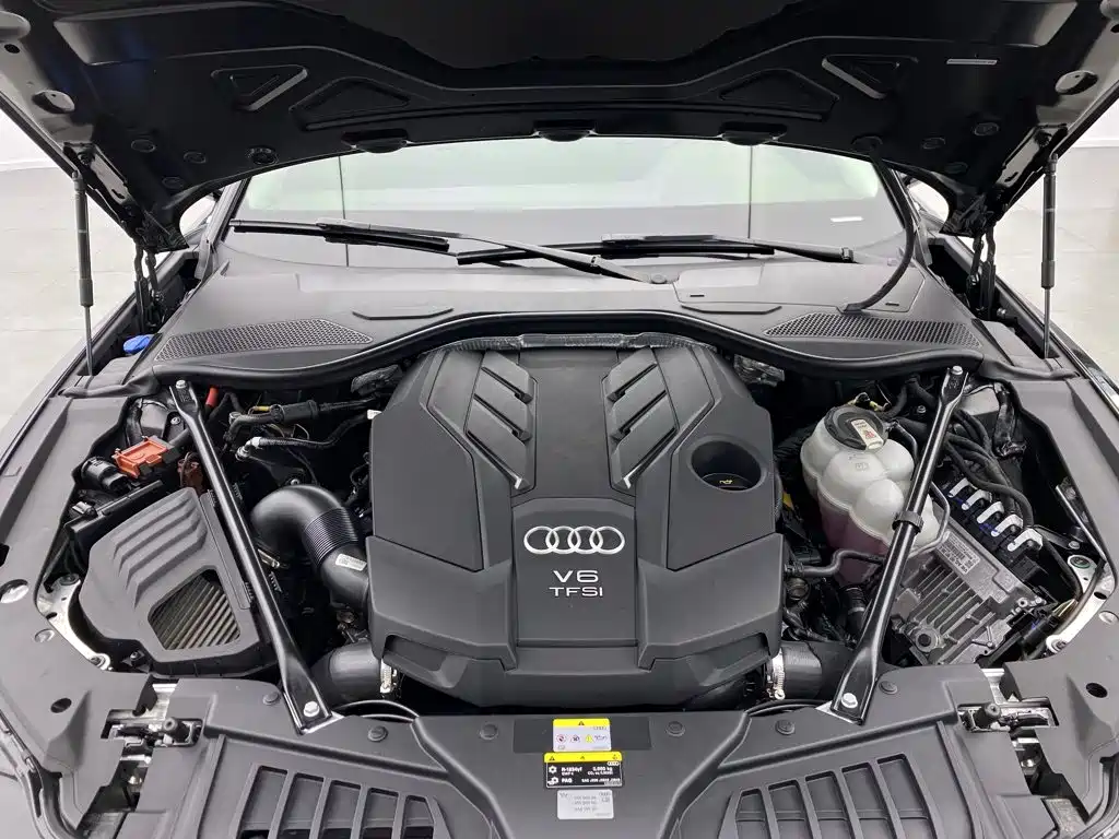 Audi A8 2025