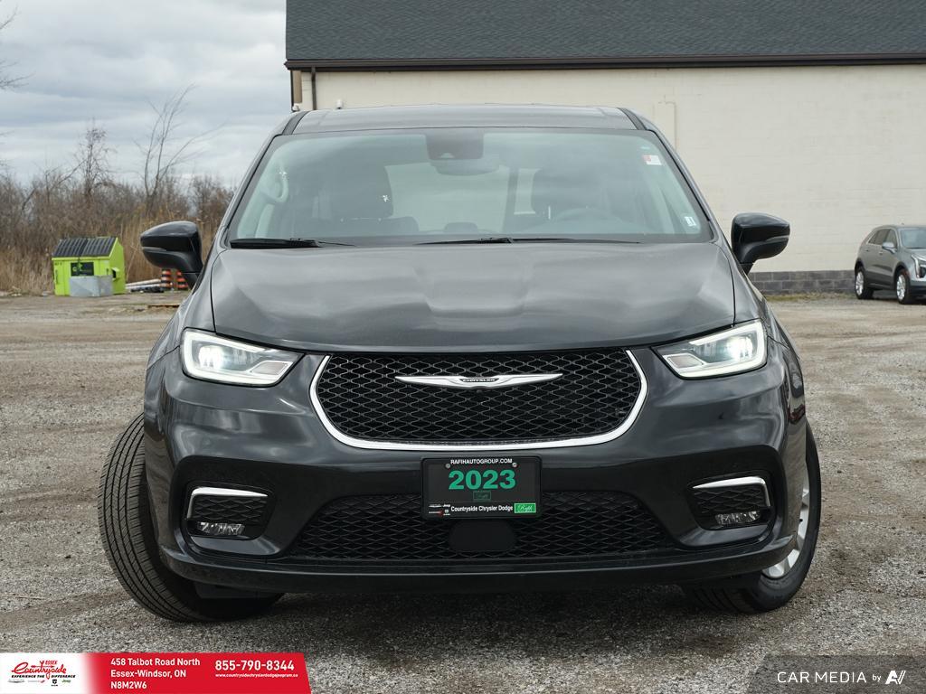 Chrysler Pacifica 2023