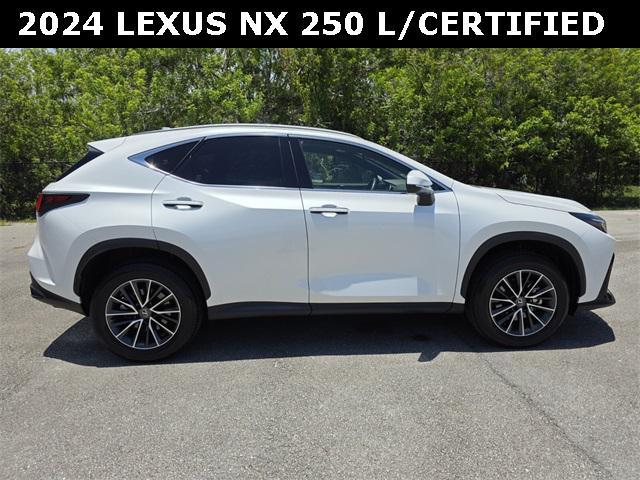 Lexus NX 2024