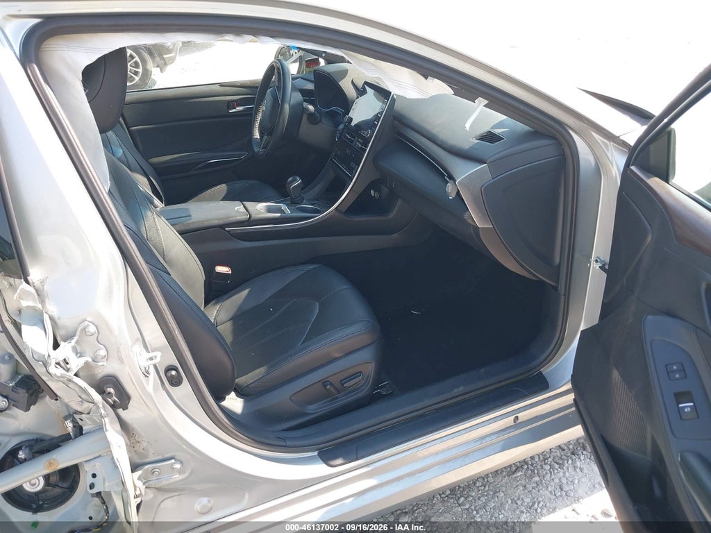 Toyota Avalon 2022