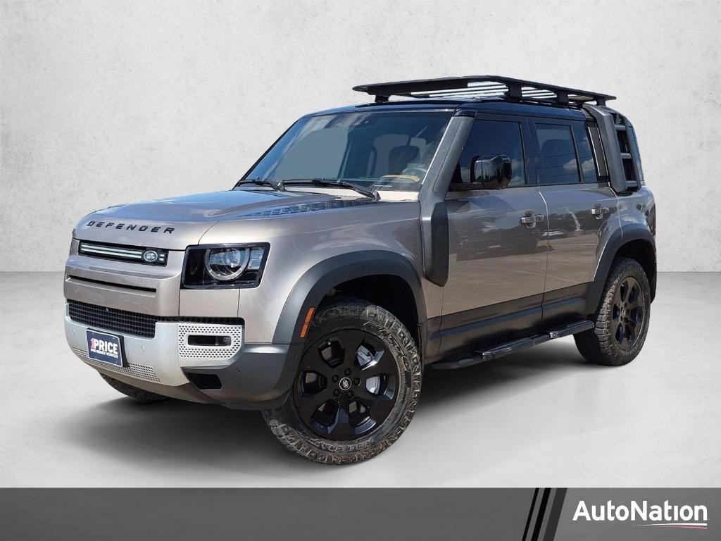 Land Rover Defender 2023