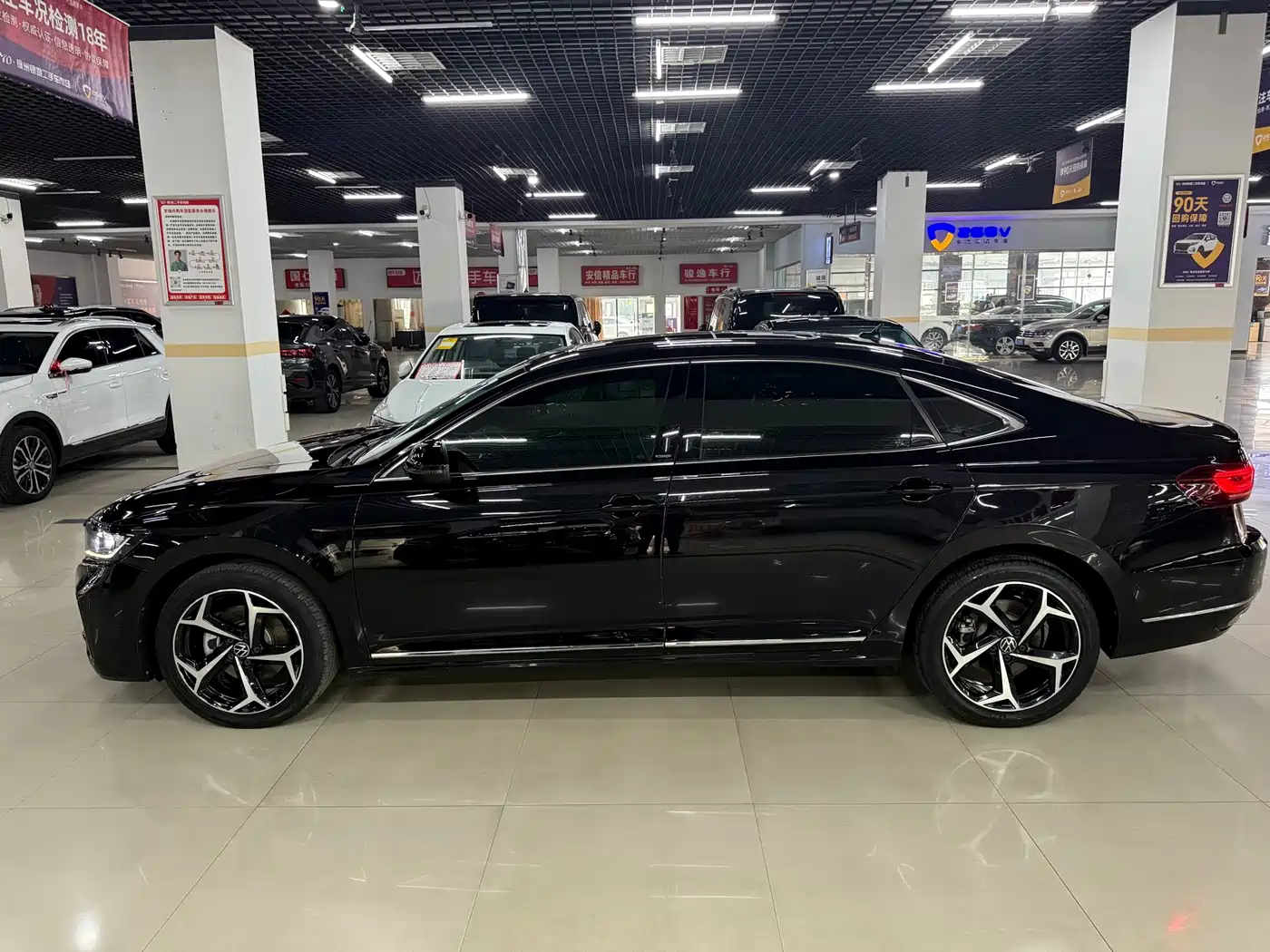 Volkswagen Passat 2023