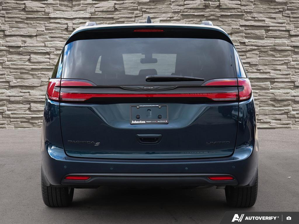 Chrysler Pacifica 2024