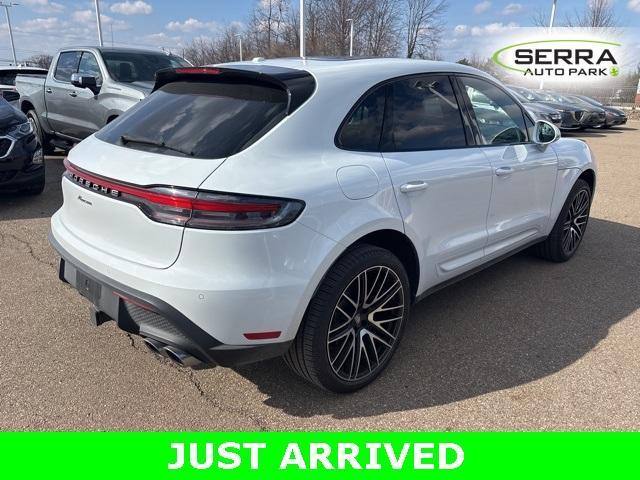 Porsche Macan 2024