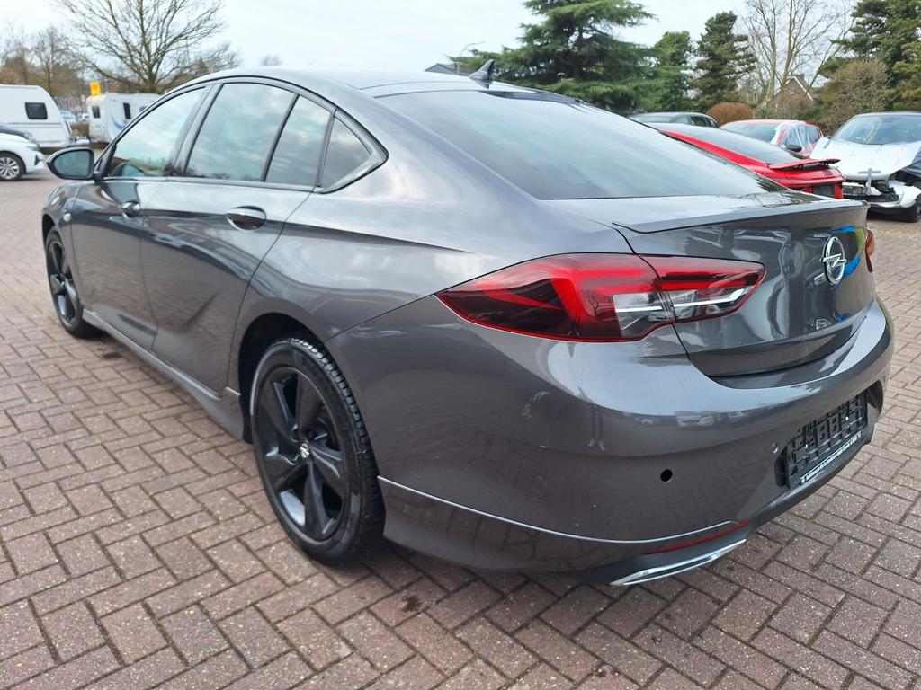 Opel Insignia 2023