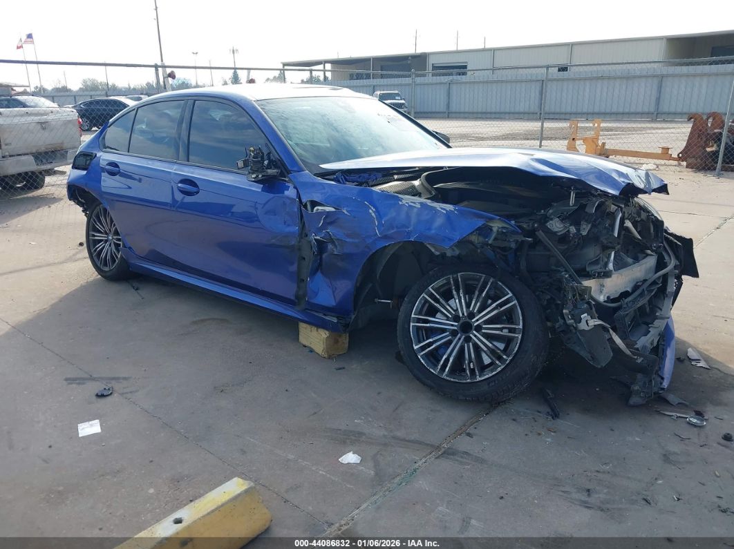 BMW 3 серии 2021