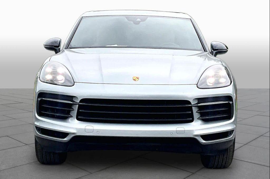 Porsche Cayenne 2022