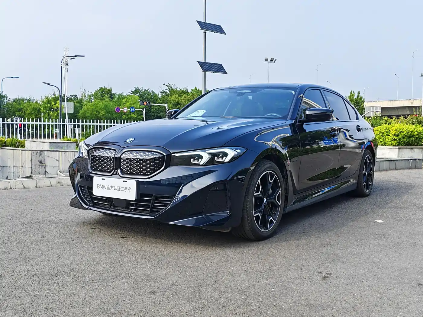 BMW i3 2024