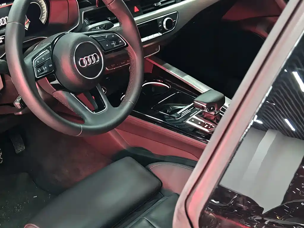 Audi A5 2023