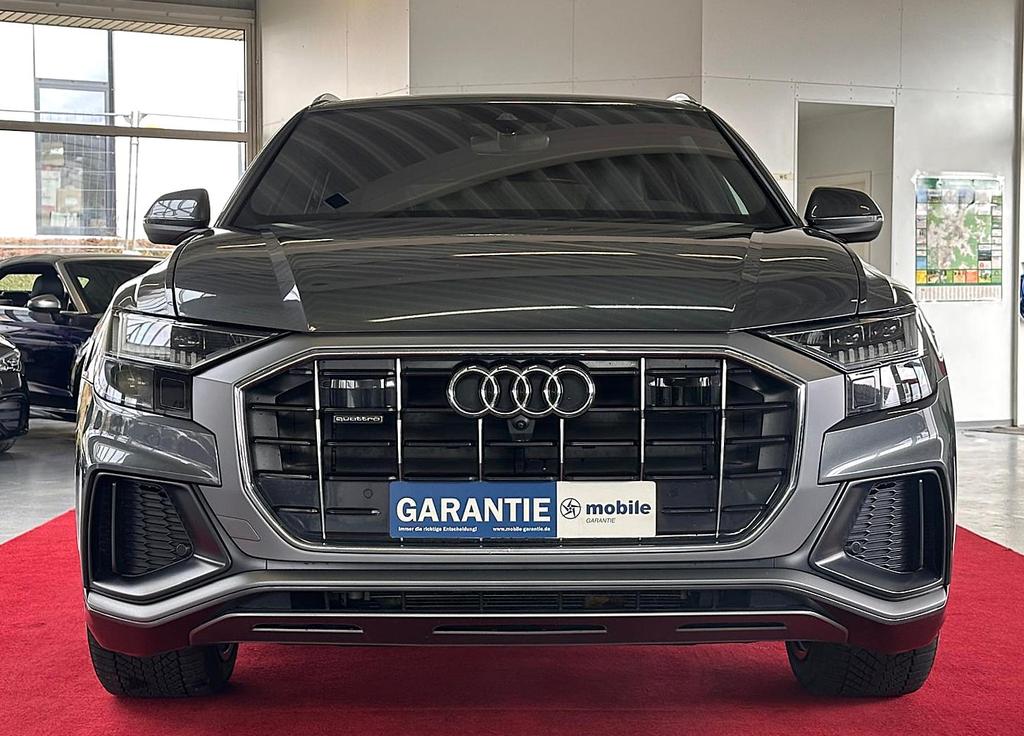 Audi Q8 2023