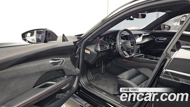 Audi RS e-tron GT 2022