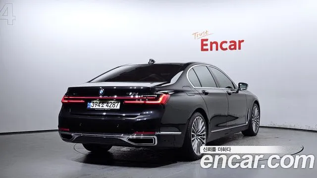 BMW 7 серии 2022