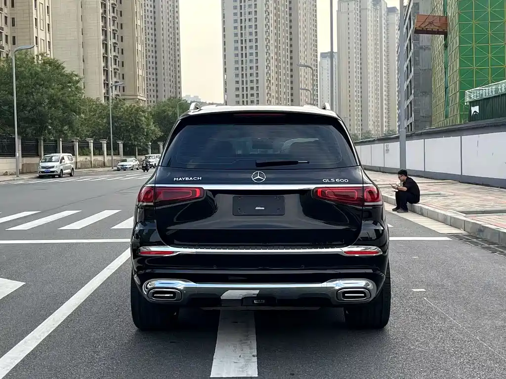 Mercedes-Benz GLS 2021
