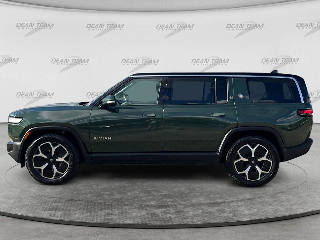 Rivian R1S 2023