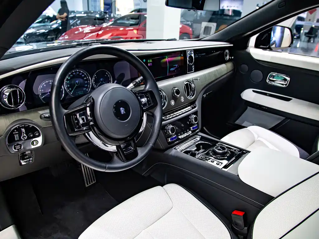 Rolls-Royce Ghost 2021