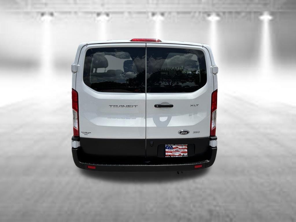 Ford Transit 2025