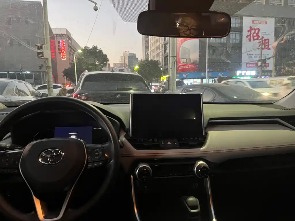 Toyota RAV4 2022