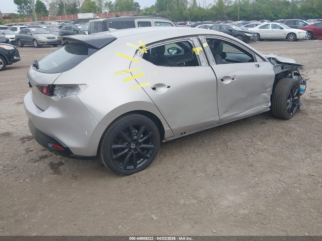 Mazda 3 2024