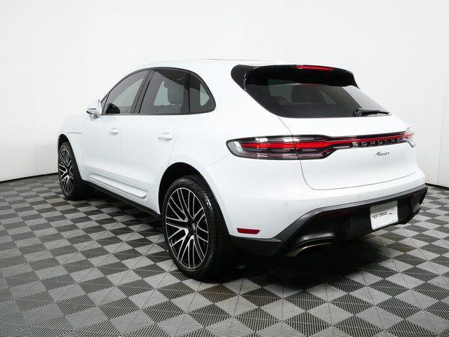 Porsche Macan 2024