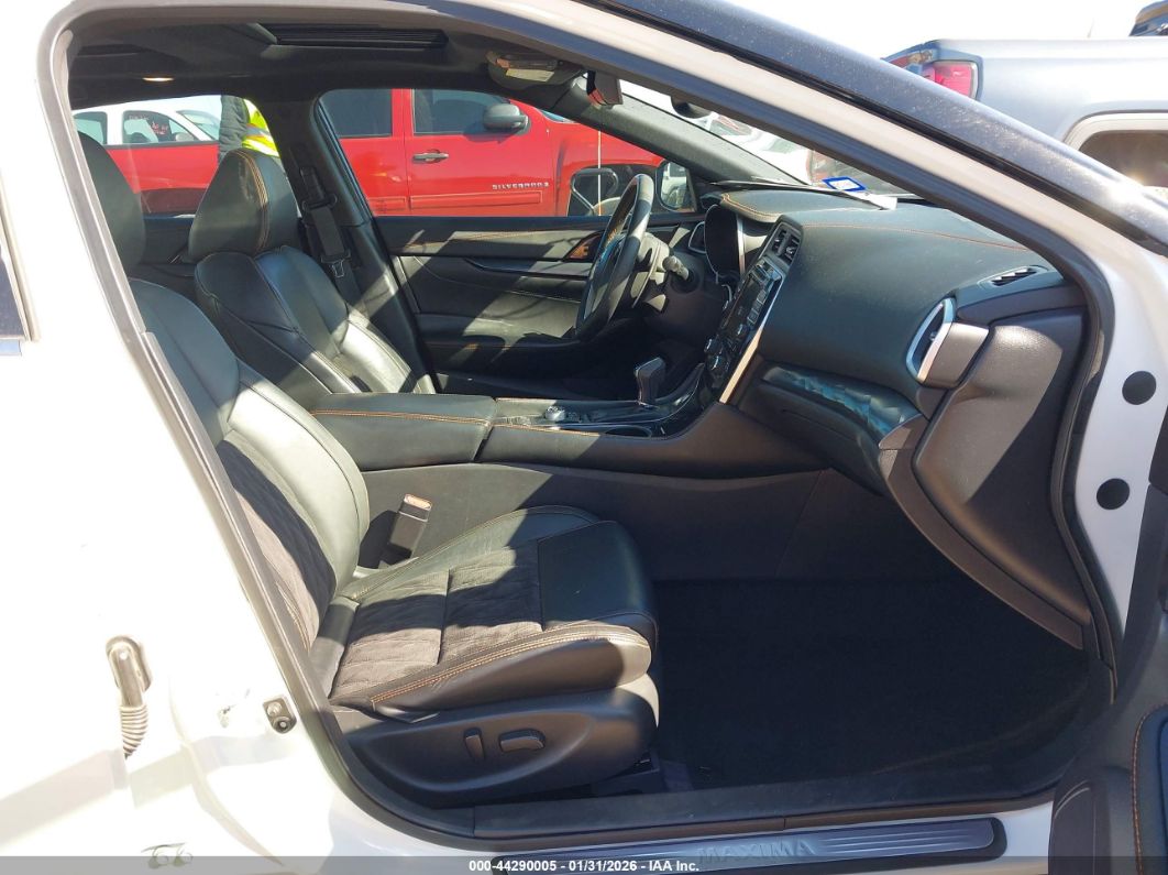 Nissan Maxima 2022