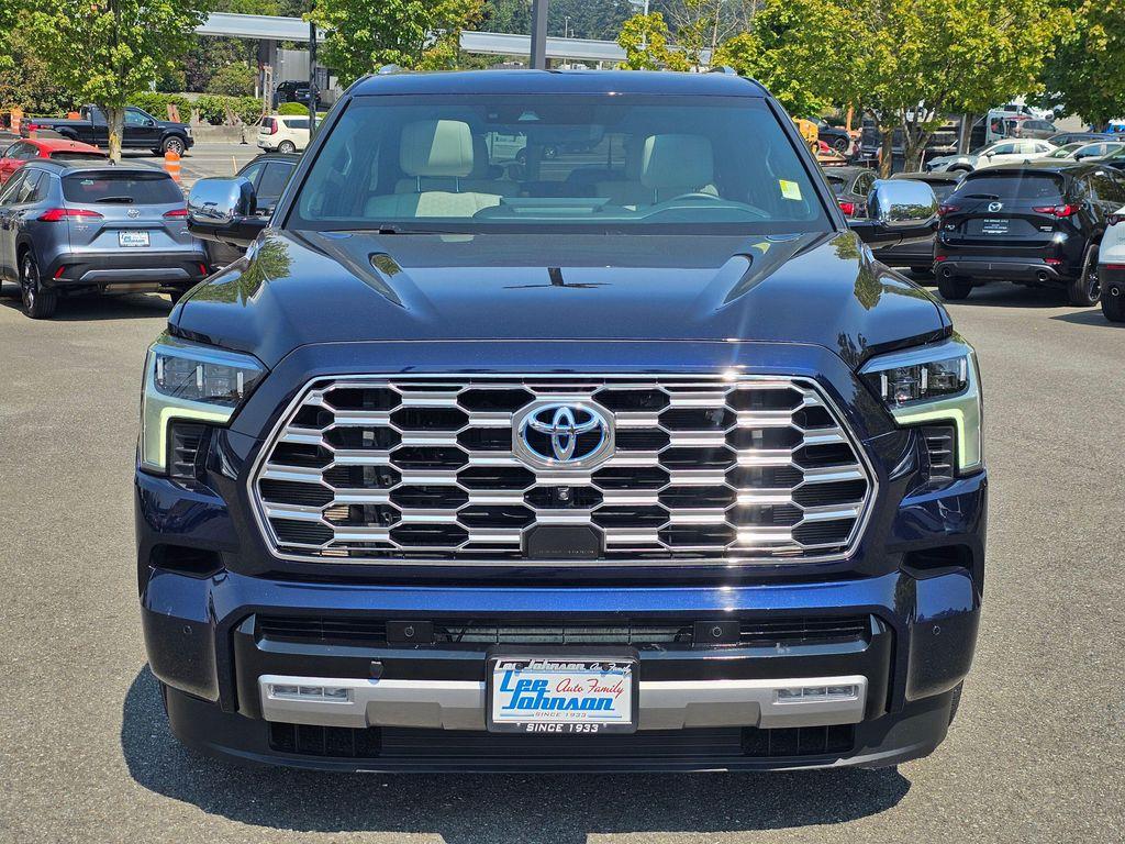 Toyota Sequoia 2023