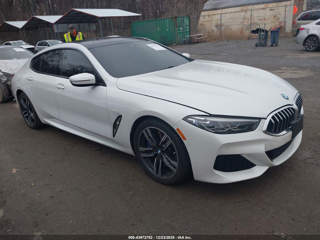 BMW 8 серии 2020