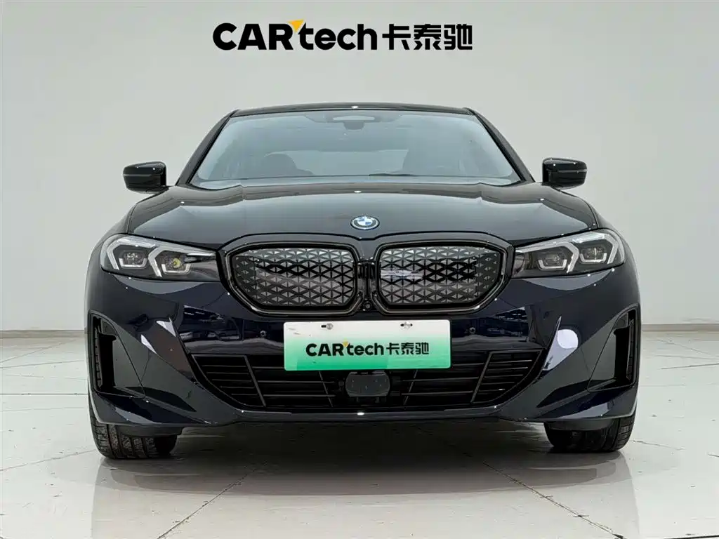 BMW i3 2025