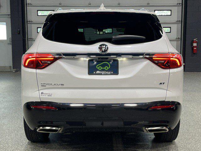 Buick Enclave 2023