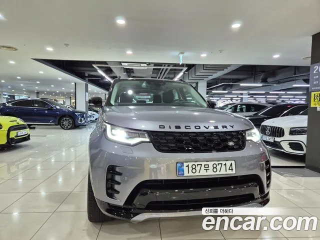 Land Rover Discovery 2025