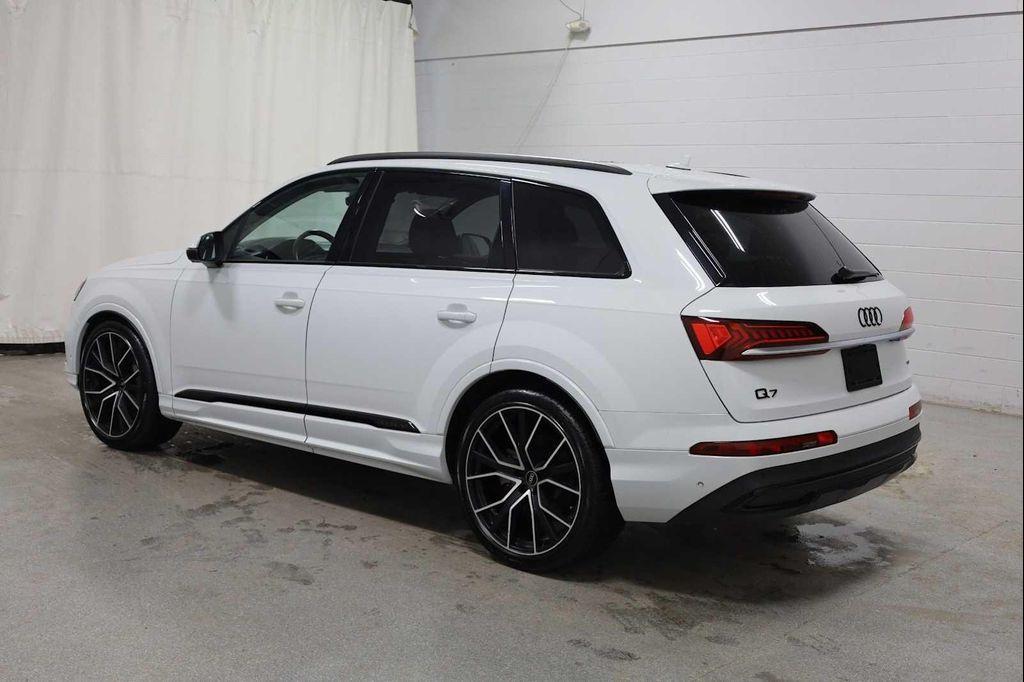 Audi Q7 2021