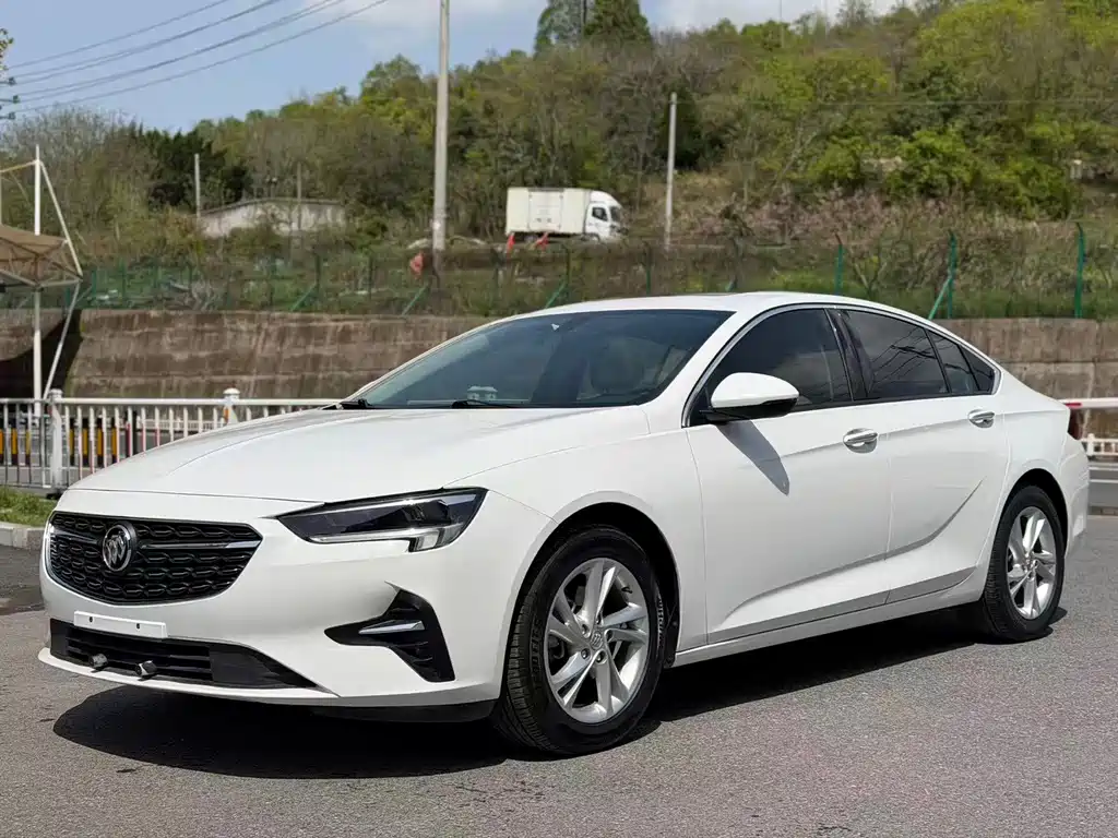 Buick Regal 2022