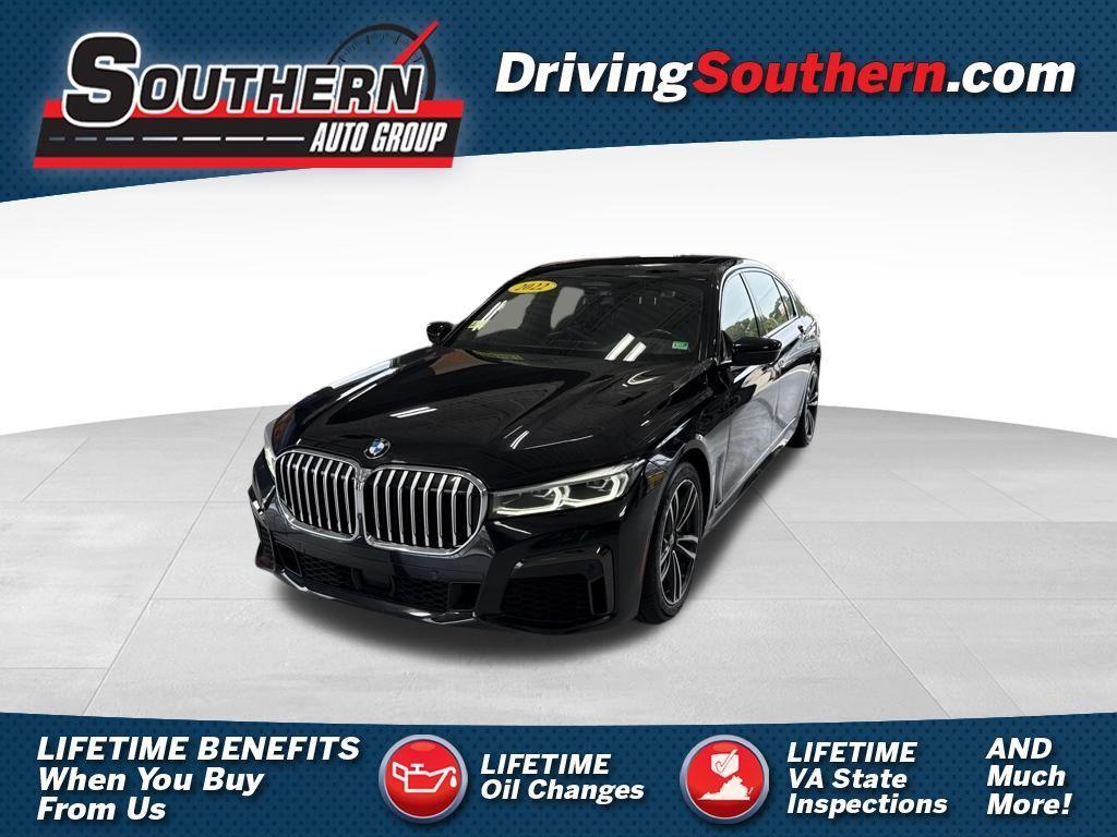 BMW 750 2022