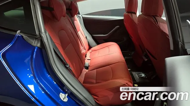 Tesla Model 3 2020