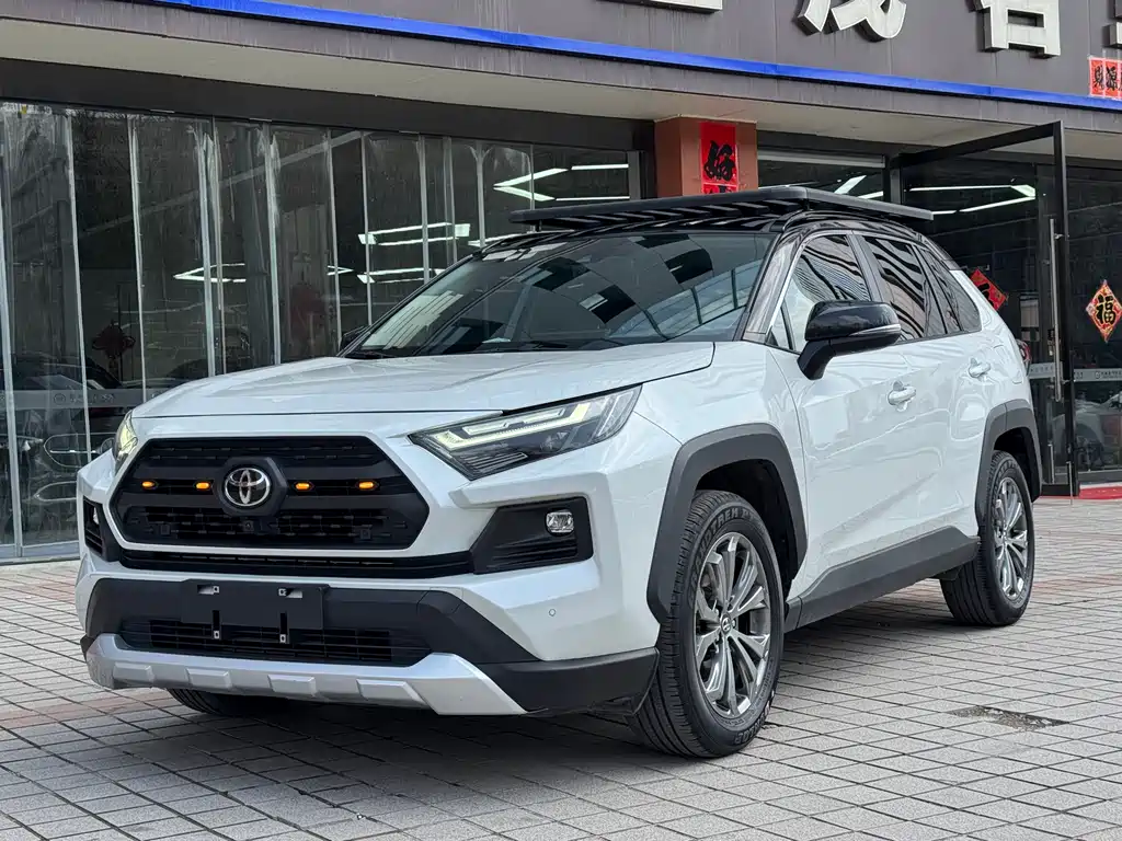 Toyota RAV4 2023