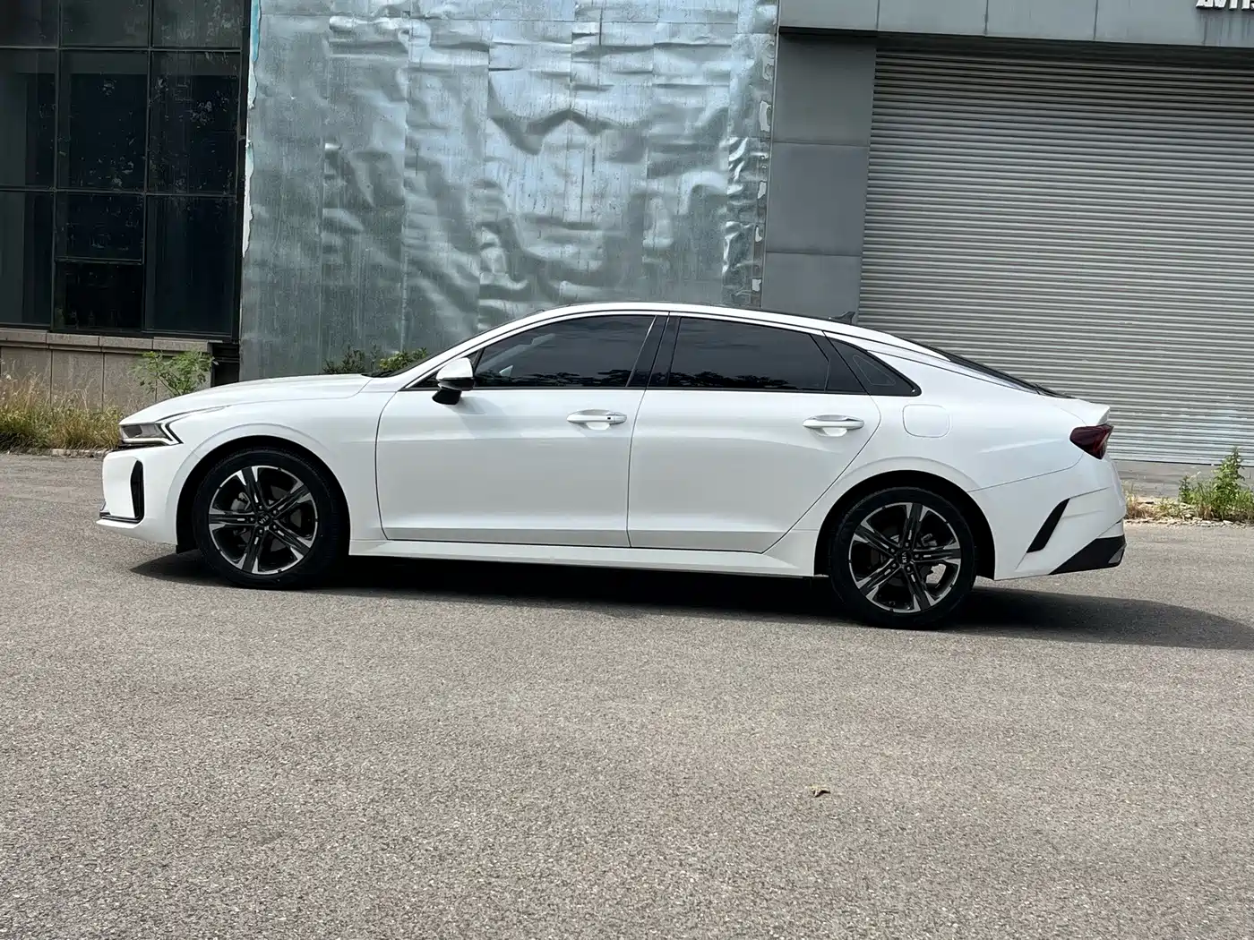 Kia K5 2021