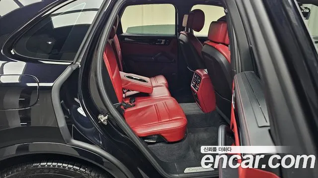 Porsche Cayenne 2020