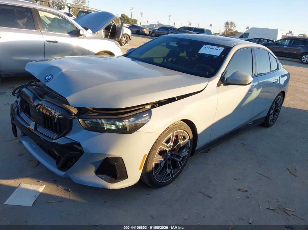 BMW i5 2025