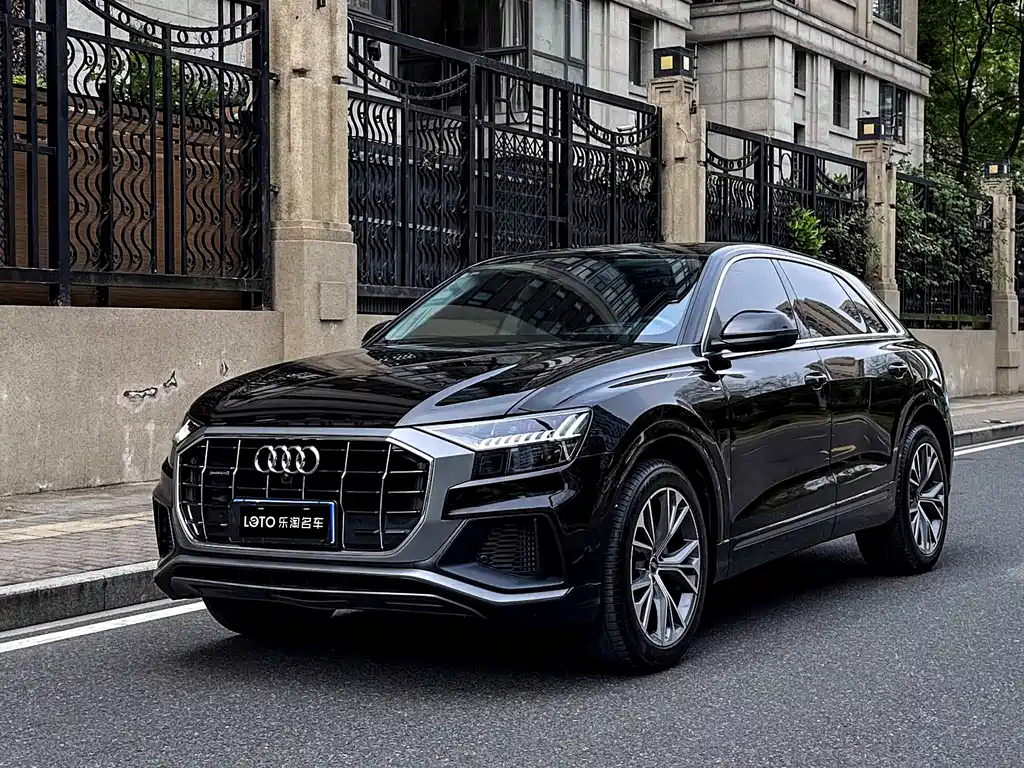 Audi Q8 2022