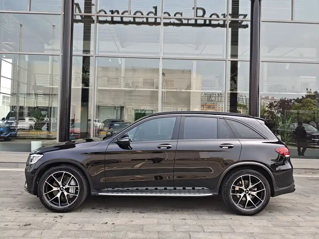 Mercedes-Benz GLC AMG 2021