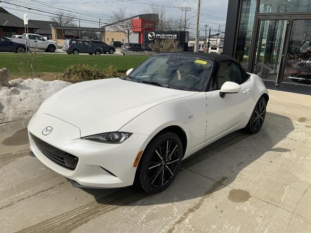 Mazda MX-5 2026
