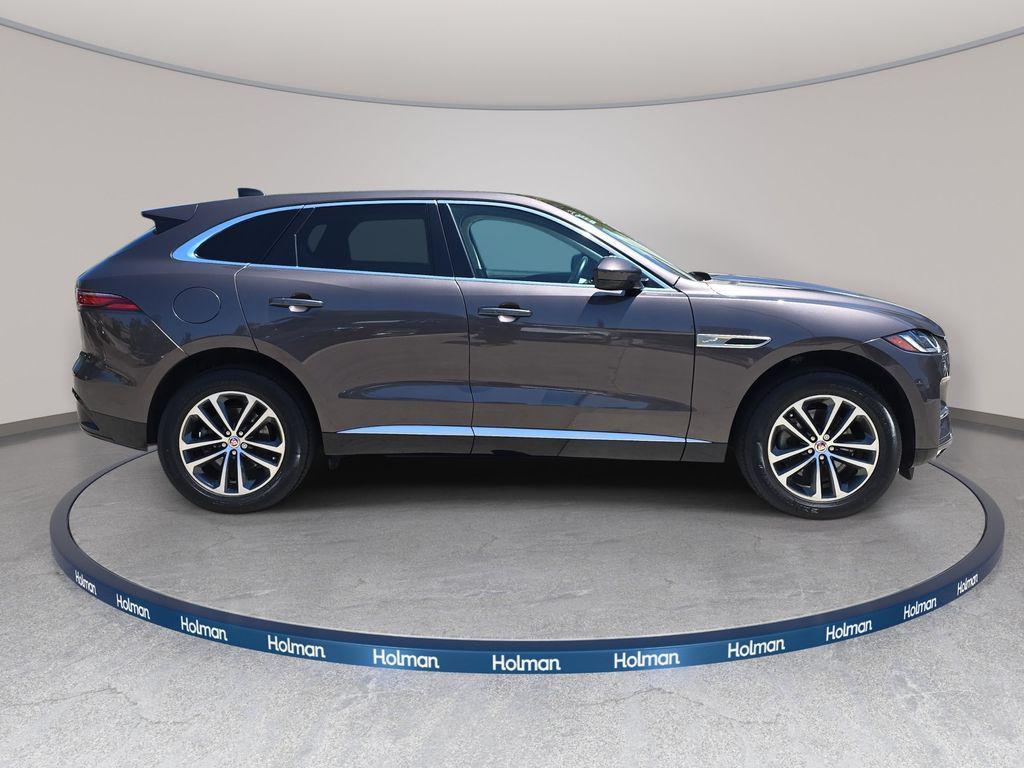 Jaguar F-Pace 2022