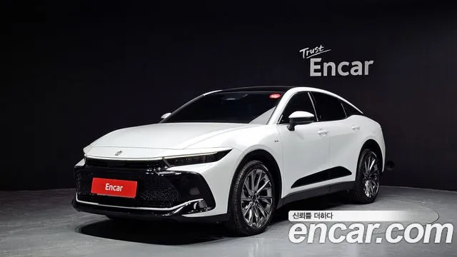 Toyota Crown 2024