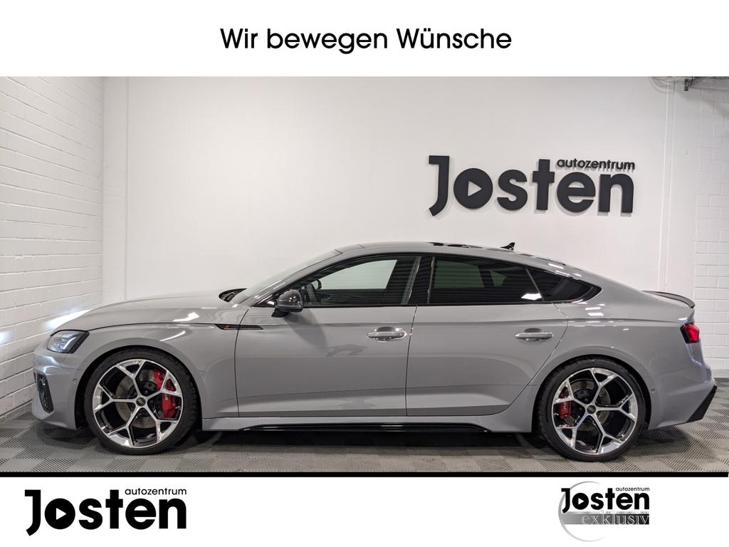 Audi RS5 2023