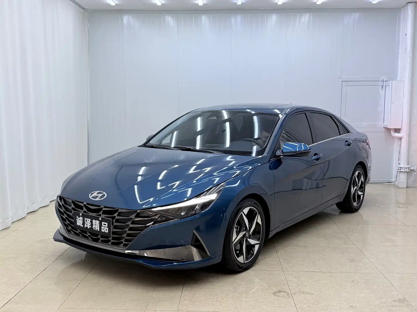 Hyundai Elantra 2023