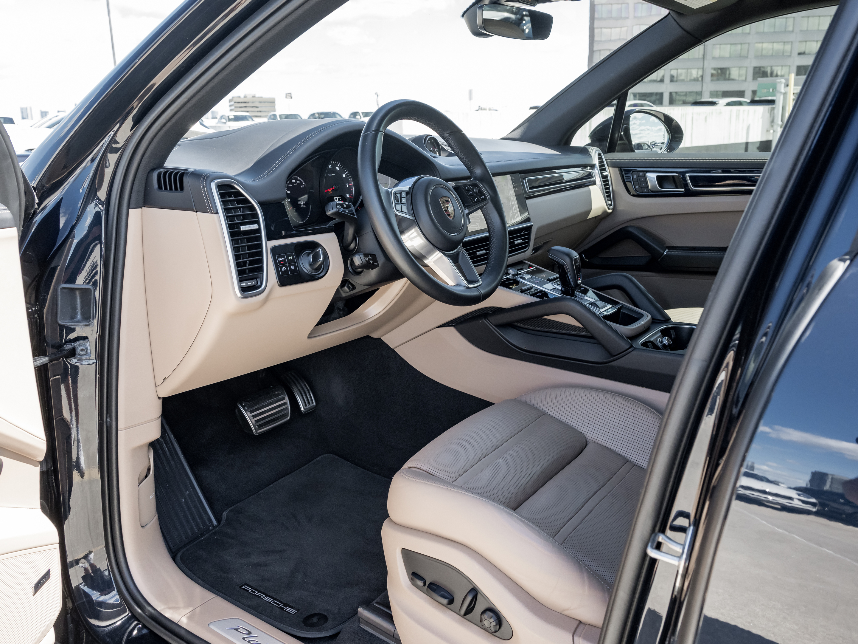 Porsche Cayenne 2023