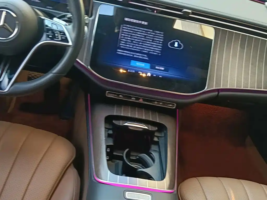 Mercedes-Benz E-Класс 2024