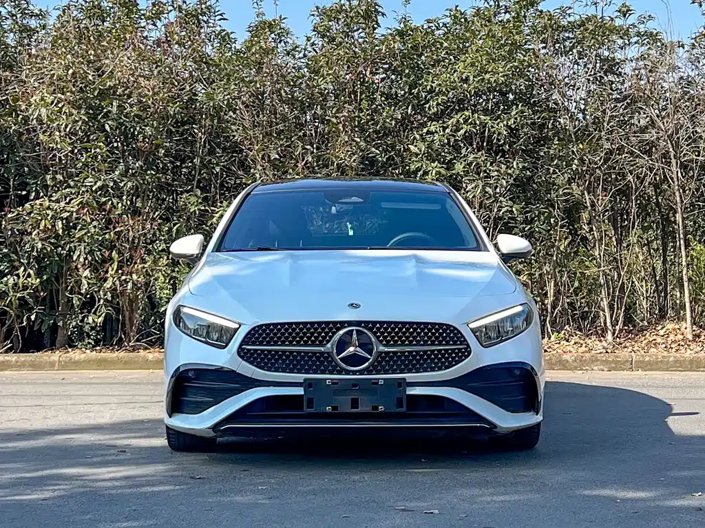Mercedes-Benz A-Класс 2023