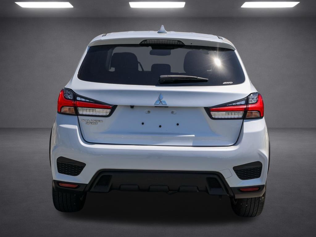 Mitsubishi Outlander Sport 2024