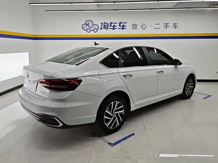 Volkswagen Lavida 2024