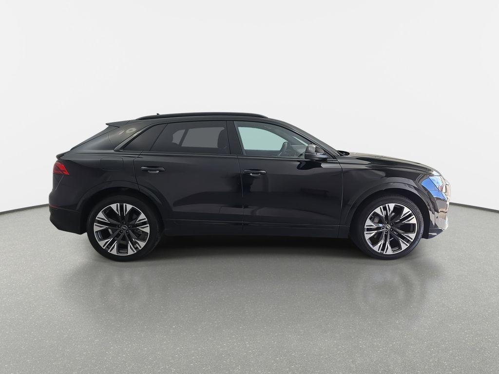 Audi Q8 2025